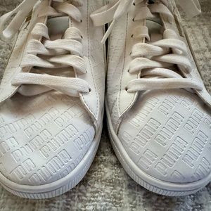 Puma White Leather Upper Sneaker Women’s Size 8 Model 373276-01